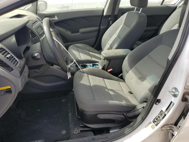 Photo 7 from auction – 2017 KIA FORTE LX with VIN 3KPFK4A72HE088771