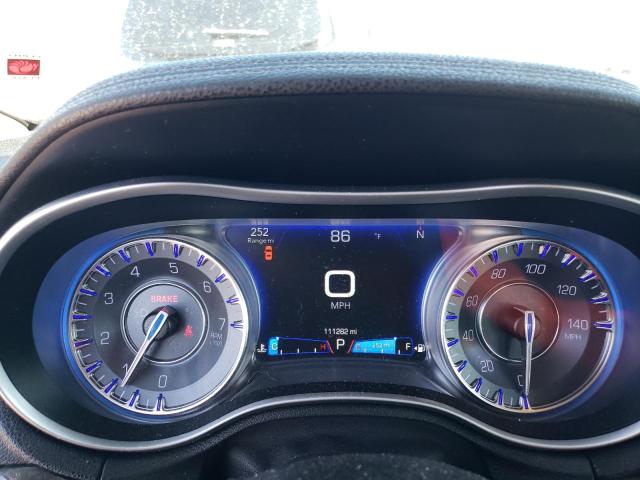 Photo 9 from auction – 2016 CHRYSLER 300C with VIN 2C3CCAEG6GH243628