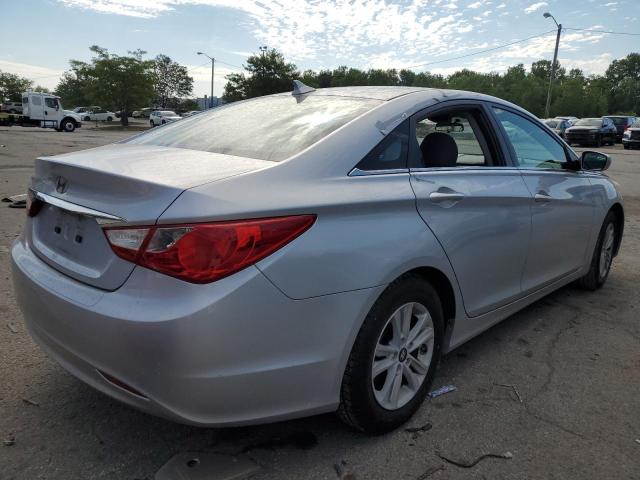 Photo 3 from auction – 2011 HYUNDAI SONATA GLS with VIN 5NPEB4AC5BH290127