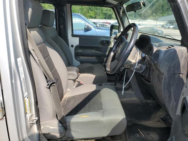 Photo 7 from auction – 2009 JEEP WRANGLER U with VIN 1J4GZ39129L726983