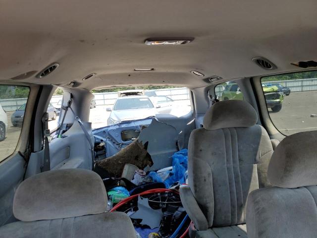 Photo 10 from auction – 2002 TOYOTA SIENNA LE with VIN 4T3ZF13C52U490547