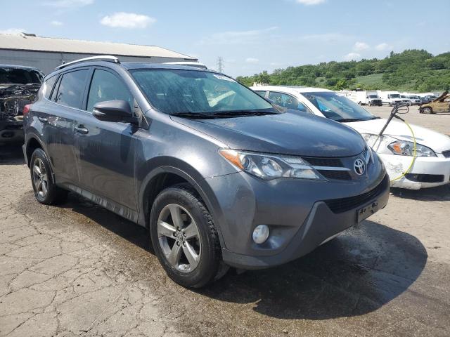 Photo 4 from auction – 2015 TOYOTA RAV4 XLE with VIN JTMRFREV6FD147262