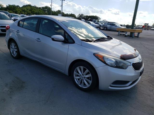 Photo 4 from auction – 2016 KIA FORTE LX with VIN KNAFX4A67G5502787