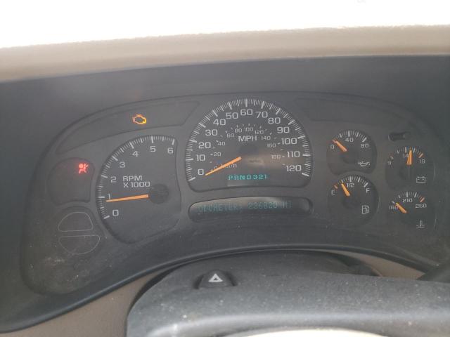 Photo 9 from auction – 2004 CHEVROLET SILVERADO with VIN 2GCEC19V441402180