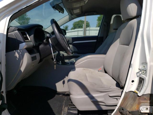 Photo 7 from auction – 2016 TOYOTA HIGHLANDER with VIN 5TDBKRFH0GS310970