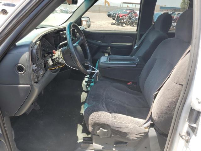 Photo 7 from auction – 2002 CHEVROLET SILVERADO with VIN 2GCEC19V921297567