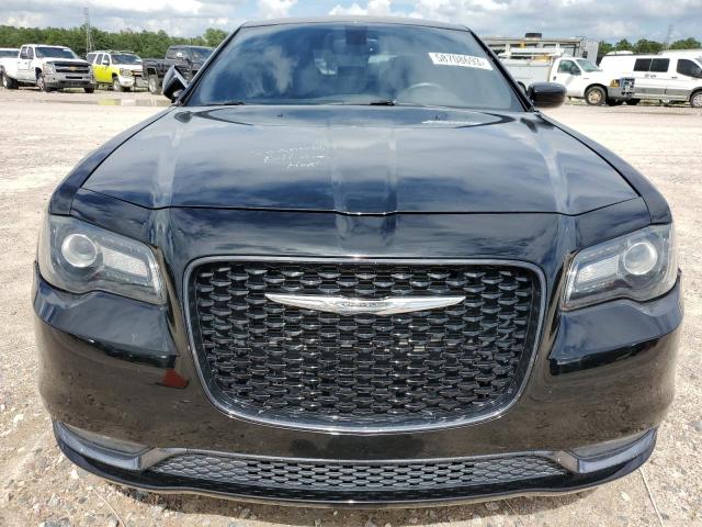 Photo 5 from auction – 2016 CHRYSLER 300 S with VIN 2C3CCABG1GH152108