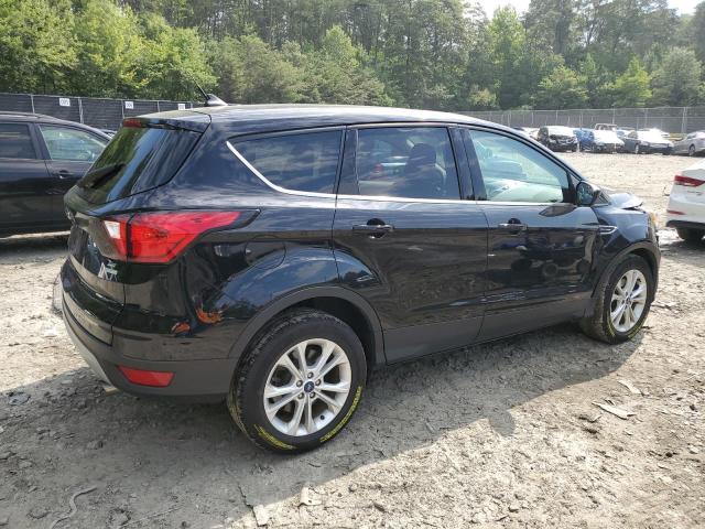 Photo 3 from auction – 2019 FORD ESCAPE SE with VIN 1FMCU0GD3KUC45098