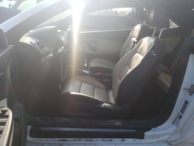 Photo 7 from auction – 2015 VOLKSWAGEN EOS LUX with VIN WVWFW8AH2FV000668