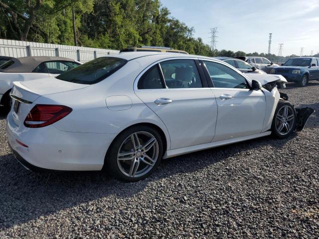Photo 3 from auction – 2017 MERCEDES-BENZ E 300 with VIN WDDZF4JB0HA158525