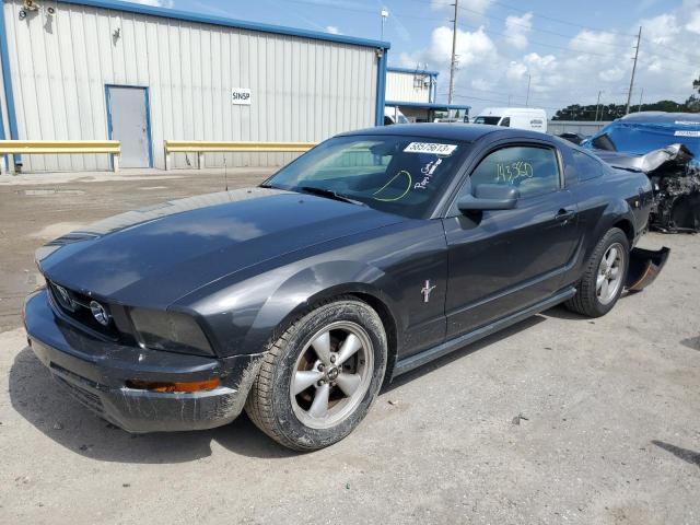 FORD MUSTANG 2007 with VIN 1ZVHT80N375291947 - Photo from auction
