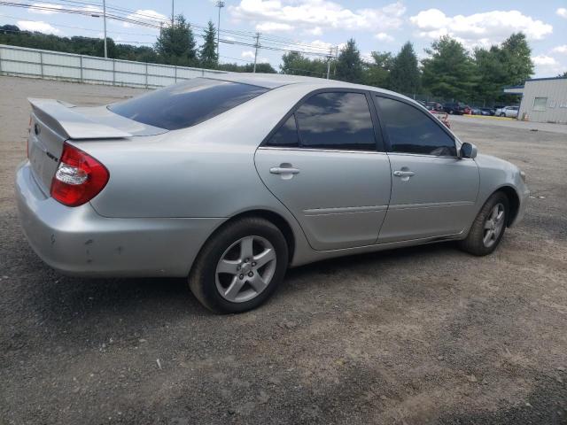 Photo 3 from auction – 2004 TOYOTA CAMRY LE with VIN 4T1BE32K24U819094