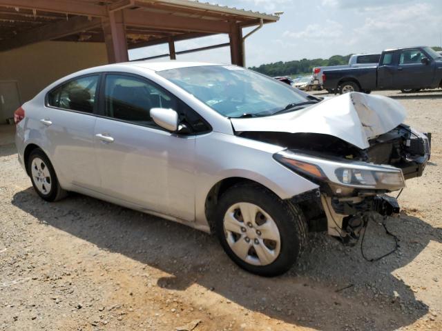 Photo 4 from auction – 2017 KIA FORTE LX with VIN 3KPFK4A76HE095710