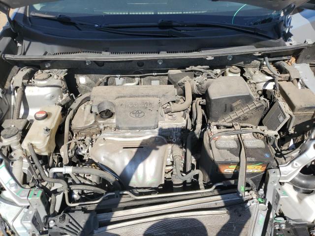 Photo 11 from auction – 2015 TOYOTA RAV4 LE with VIN JTMZFREV7FD049101