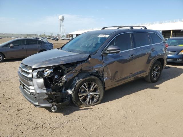 TOYOTA HIGHLANDER 2017 with VIN 5TDZZRFH9HS215156 - Photo from auction