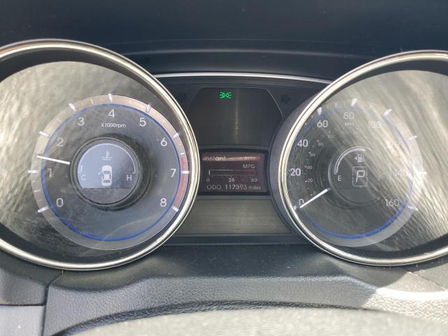 Photo 9 from auction – 2013 HYUNDAI SONATA SE with VIN 5NPEC4AC9DH589782