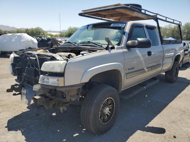 CHEVROLET SILVERADO 2005 with VIN 1GCHC29U55E138297 - Photo from auction