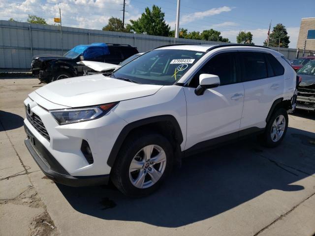 TOYOTA RAV4 XLE 2021 with VIN 2T3P1RFV2MC230953 - Photo from auction