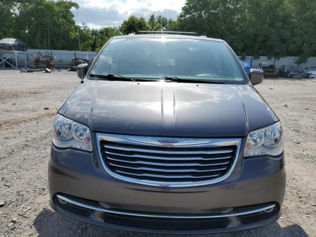 Photo 5 from auction – 2016 CHRYSLER TOWN & COU with VIN 2C4RC1BG8GR287053