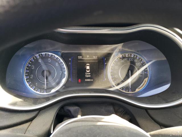 Photo 9 from auction – 2015 CHRYSLER 200 LIMITE with VIN 1C3CCCAB9FN716367