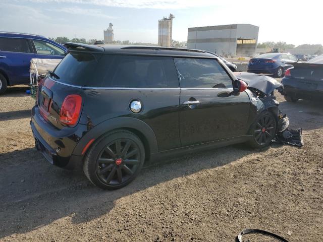 Photo 3 from auction – 2017 MINI COOPER S with VIN WMWXP7C55H3C61788