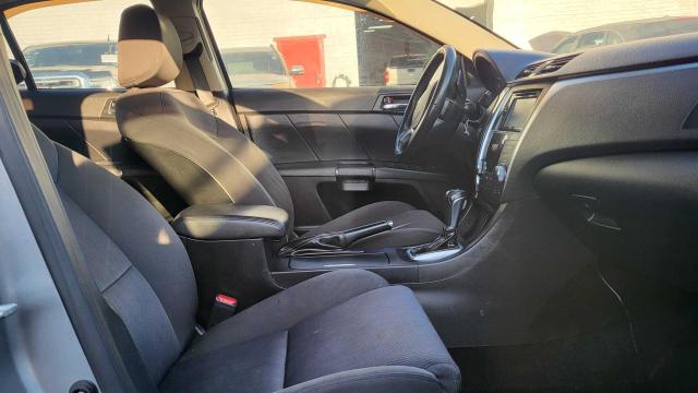 Photo 5 from auction – 2011 SUZUKI KIZASHI SP with VIN JS2RF9A62B6110213