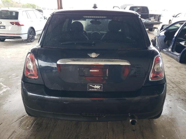 Photo 6 from auction – 2008 MINI COOPER with VIN WMWMF33598TT67091