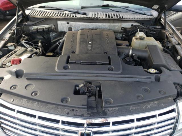 Photo 12 from auction – 2010 LINCOLN NAVIGATOR with VIN 5LMJJ3J59AEJ04576