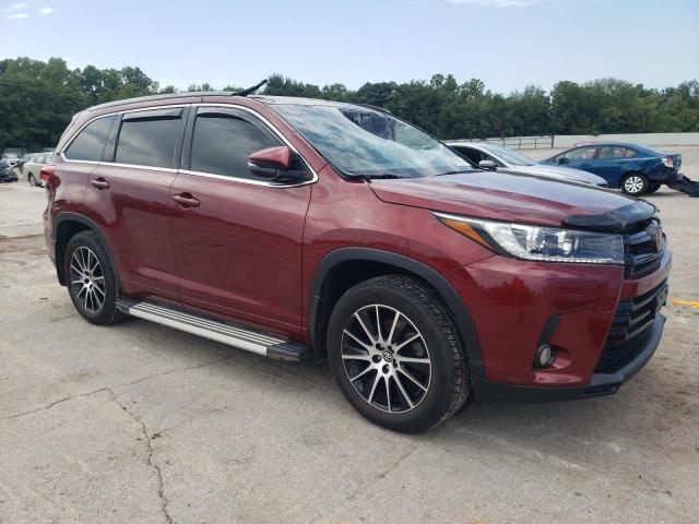 Photo 4 from auction – 2017 TOYOTA HIGHLANDER with VIN 5TDJZRFHXHS480875