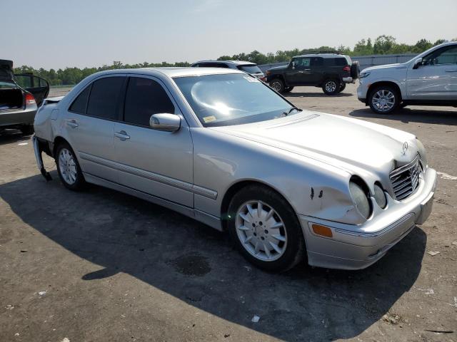 Photo 4 from auction – 2001 MERCEDES-BENZ E 320 with VIN WDBJF65J61B333976