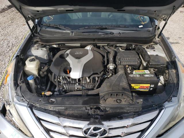 Photo 11 from auction – 2012 HYUNDAI SONATA SE with VIN 5NPEC4AB4CH352963