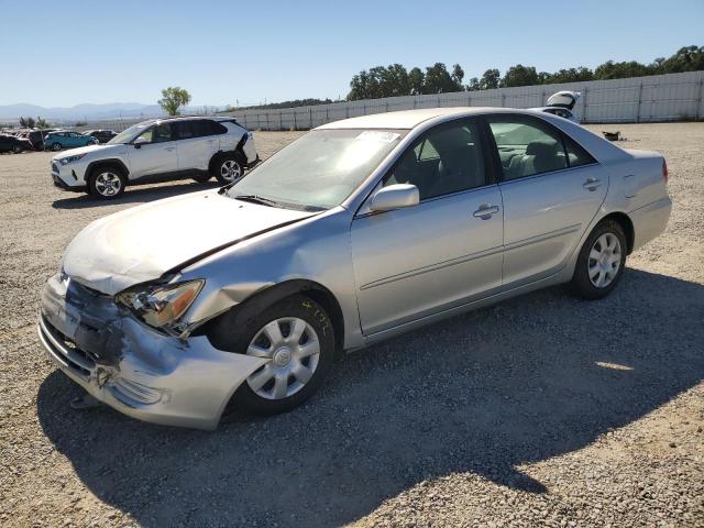 TOYOTA CAMRY LE 2002 with VIN 4T1BE32K22U586167 - Photo from auction