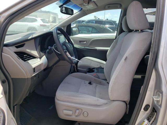 Photo 7 from auction – 2016 TOYOTA SIENNA LE with VIN 5TDKK3DC5GS740501