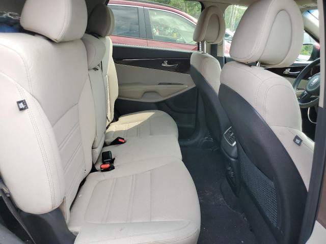 Photo 11 from auction – 2016 KIA SORENTO LX with VIN 5XYPGDA35GG106734