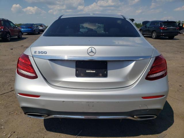 Photo 6 from auction – 2017 MERCEDES-BENZ E 300 with VIN WDDZF4JB3HA171740