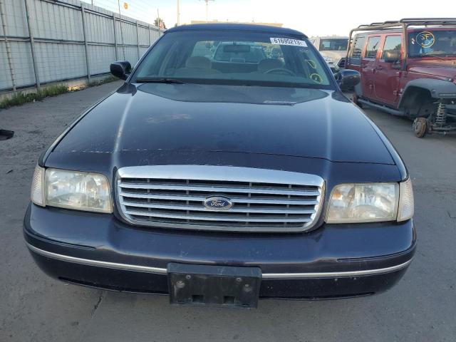 Photo 5 from auction – 1999 FORD CROWN VICT with VIN 2FAFP74W3XX137870