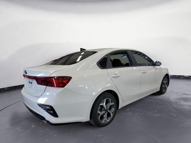 Photo 3 from auction – 2021 KIA FORTE FE with VIN 3KPF24AD9ME357882