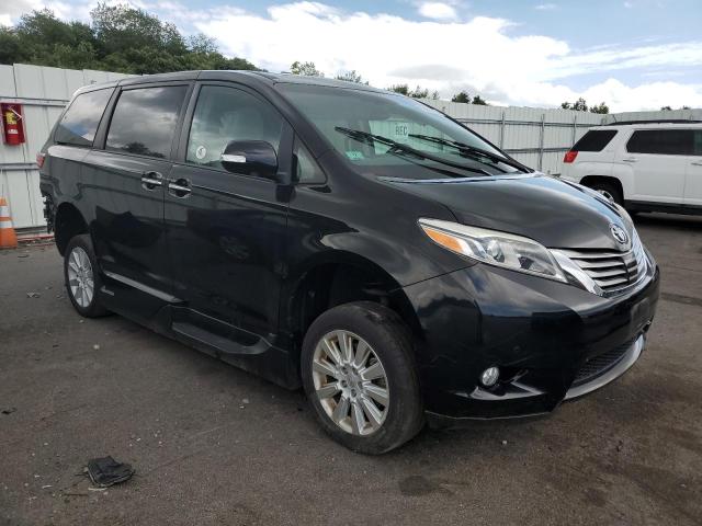 Photo 4 from auction – 2015 TOYOTA SIENNA XLE with VIN 5TDYK3DC5FS589930