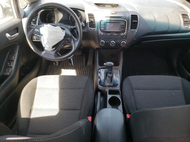 Photo 8 from auction – 2018 KIA FORTE LX with VIN 3KPFK4A74JE273684