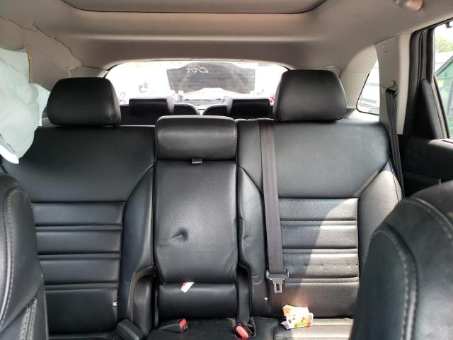 Photo 10 from auction – 2018 KIA SORENTO EX with VIN 5XYPHDA51JG366375
