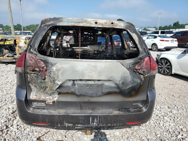 Photo 6 from auction – 2011 TOYOTA SIENNA XLE with VIN 5TDDK3DC4BS027610