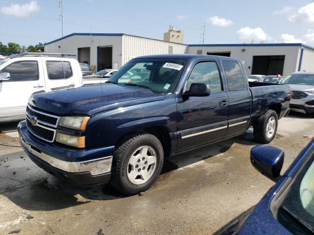 CHEVROLET SILVERADO 2006 with VIN 1GCEC19V56Z226427 - Photo from auction