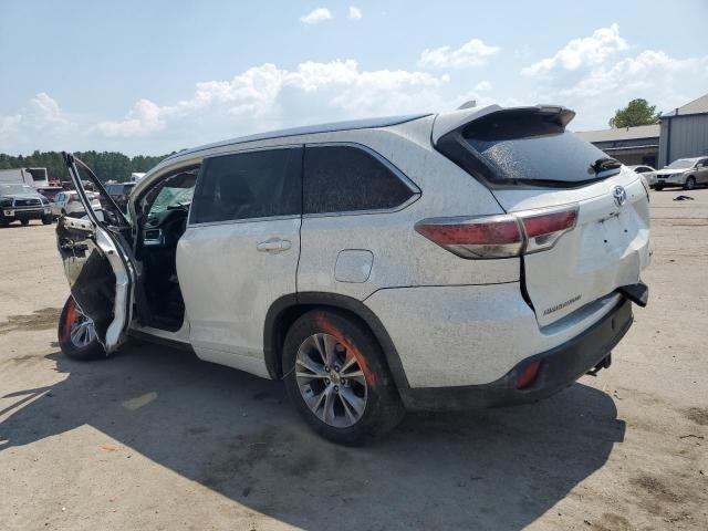 Photo 2 from auction – 2015 TOYOTA HIGHLANDER with VIN 5TDKKRFH1FS041022