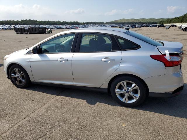 Снимка 2 от търг – 2014 FORD FOCUS SE с VIN 1FADP3F23EL377702