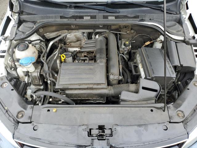 Photo 11 from auction – 2018 VOLKSWAGEN JETTA S with VIN 3VW2B7AJ2JM225776