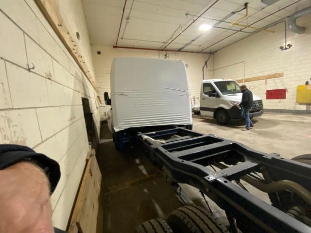 Photo 3 from auction – 2019 MERCEDES-BENZ SPRINTER 3 with VIN WDAPF3CD9KN037537