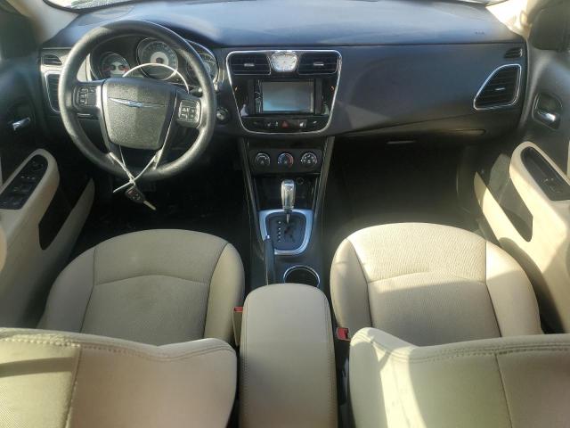 Foto 8 de la subasta – 2013 CHRYSLER 200 LX con VIN 1C3CCBAG9DN737819