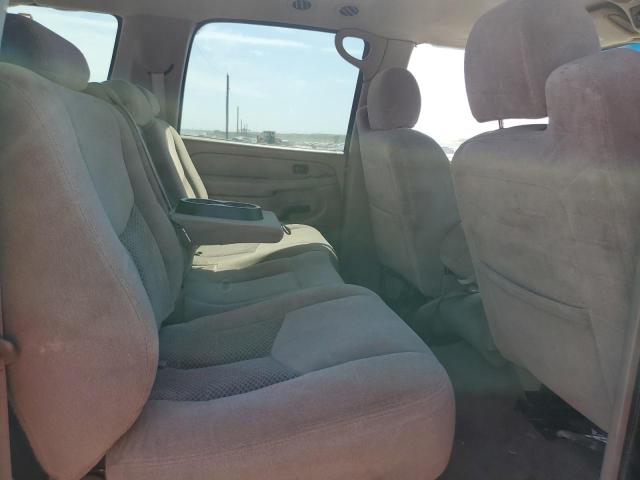 Photo 11 from auction – 2004 CHEVROLET SUBURBAN C with VIN 1GNEC16TX4J114454