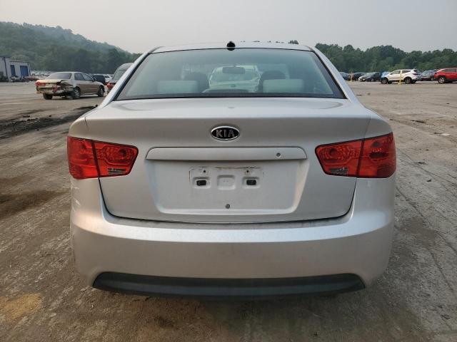 Photo 6 from auction – 2010 KIA FORTE LX with VIN KNAFT4A27A5061968