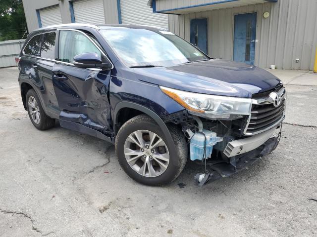 Photo 4 from auction – 2015 TOYOTA HIGHLANDER with VIN 5TDJKRFHXFS175247